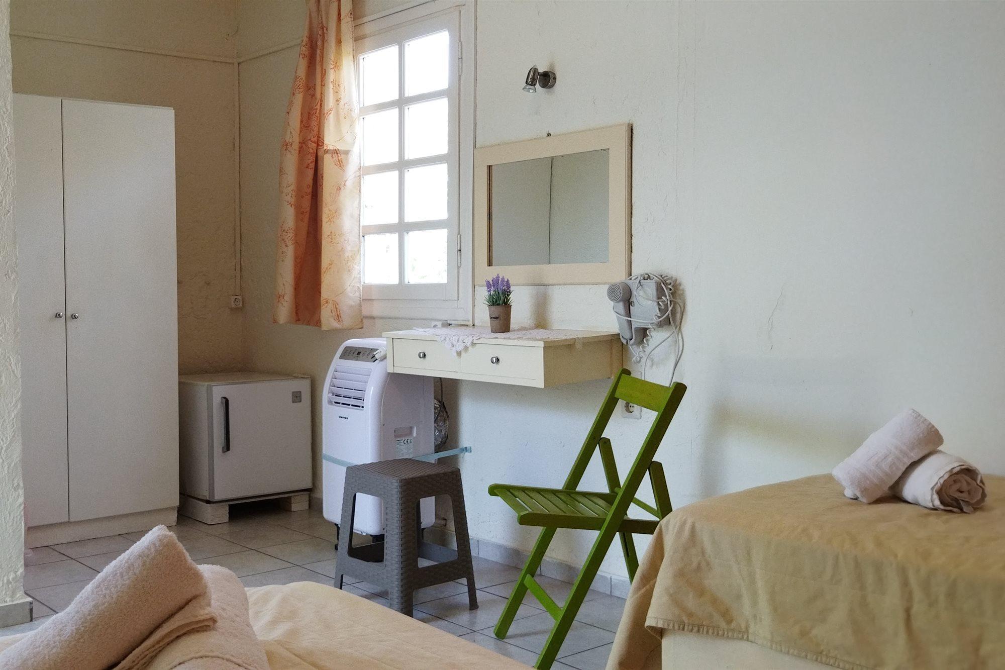 Cleo Rooms 250M From The Beach Malia  Luaran gambar
